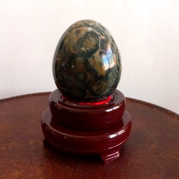 Kimbaba Jasper Crystal Egg. 3.0"×2.6". - Picture 5 of 7
